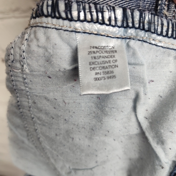 Christopher & Banks Petite Jeans Size 8P Embroidered Embellished Pocket - Picture 9 of 9
